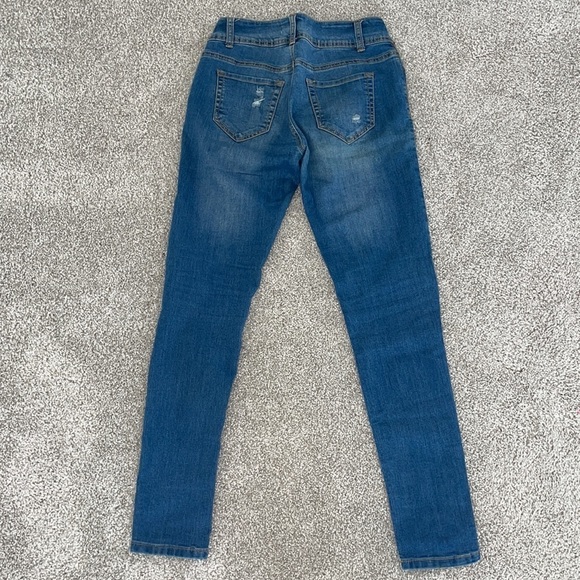 038: ENCORE JEANS denim blue slightly distressed jeans in women’s size 3 - Picture 4 of 9
